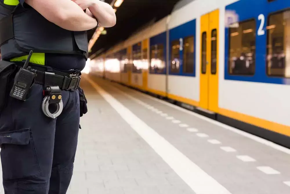 advanced_akademie_essen_ausbildung_ausbildungsberuf_sicherheitsfachkraft_im_nahverkehr